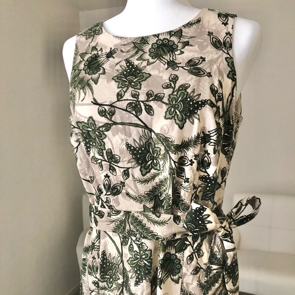 Anne Klein Beige & Green Dress - Picture 4 of 10